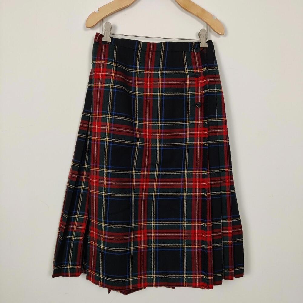 Aljean Canada Women's Wool Kilt Skirt in Red Plaid Size 8 Christmas Holidays